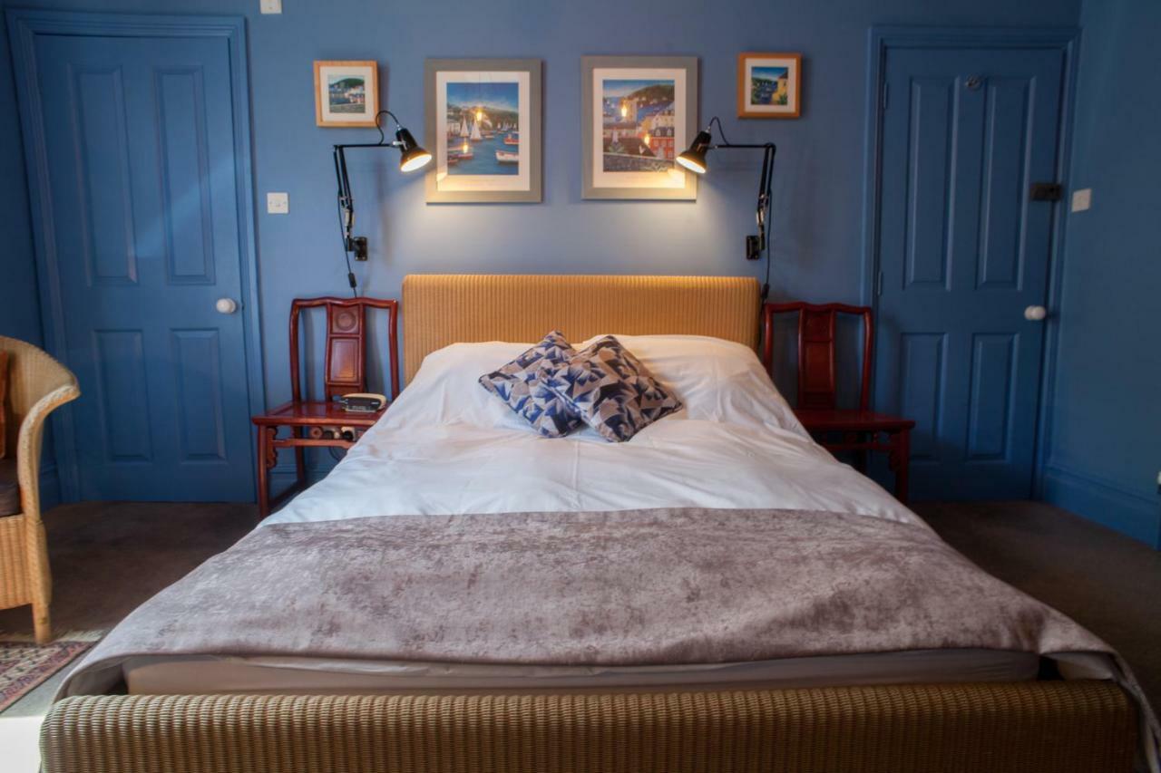 Hill View House Bed and Breakfast Dartmouth Exteriör bild